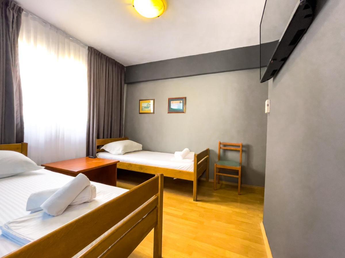 Grand - Premium Rooms & Apartments Selce Exteriör bild